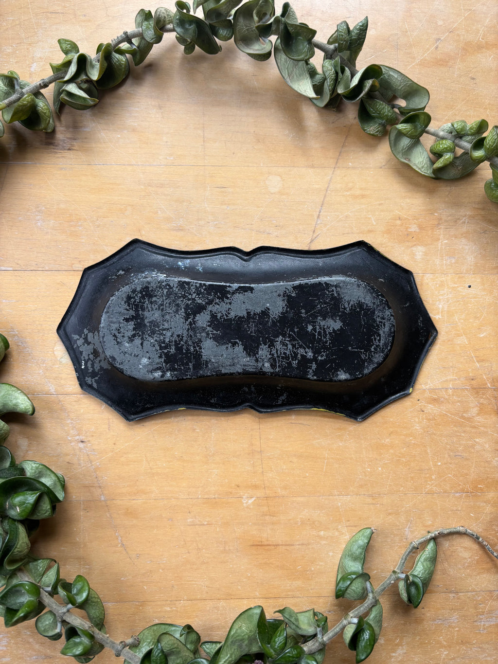 Small Black Towle Tray