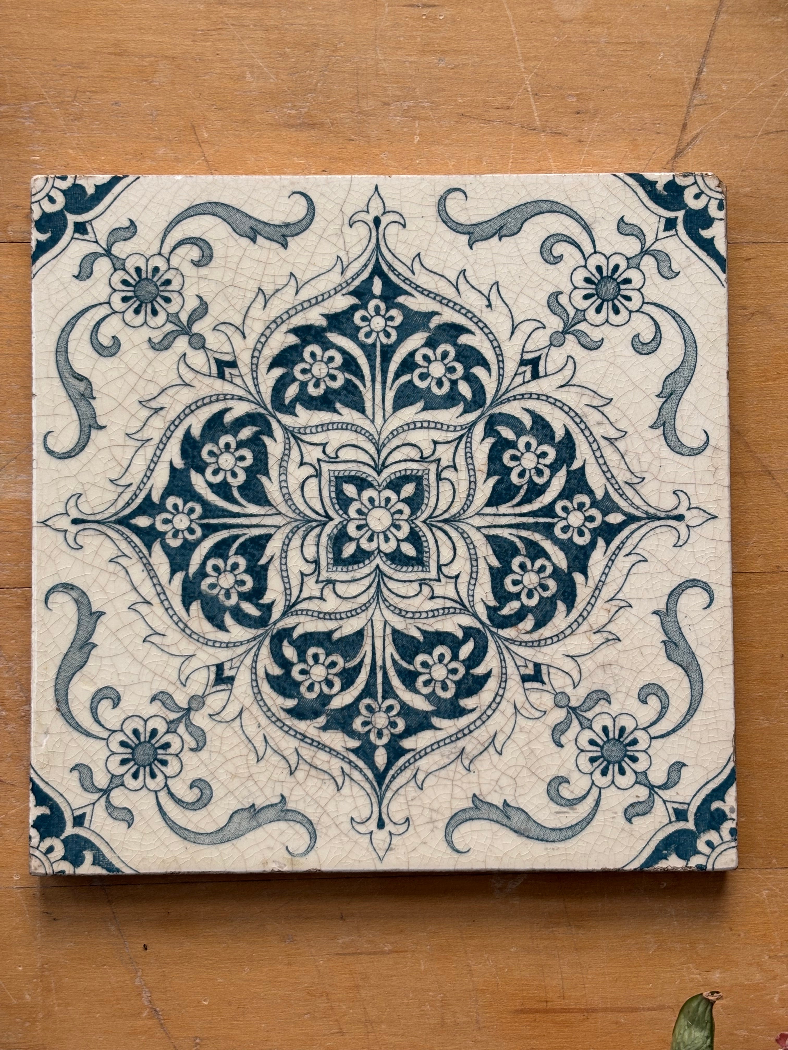 Antique Teal Medallion Tile