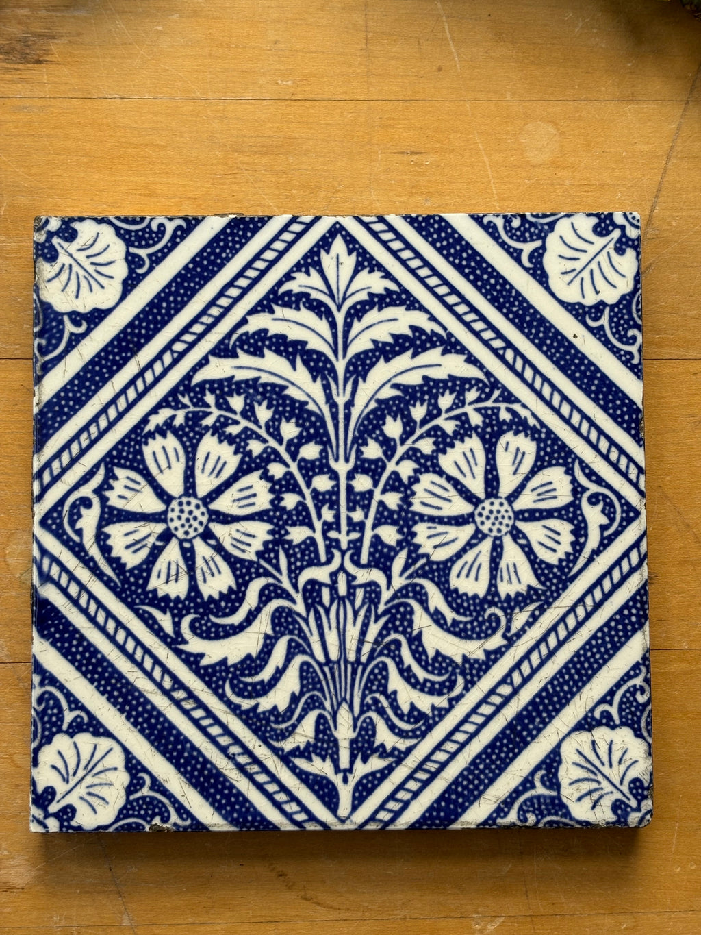 Antique Dark Blue Floral Mirror Tile