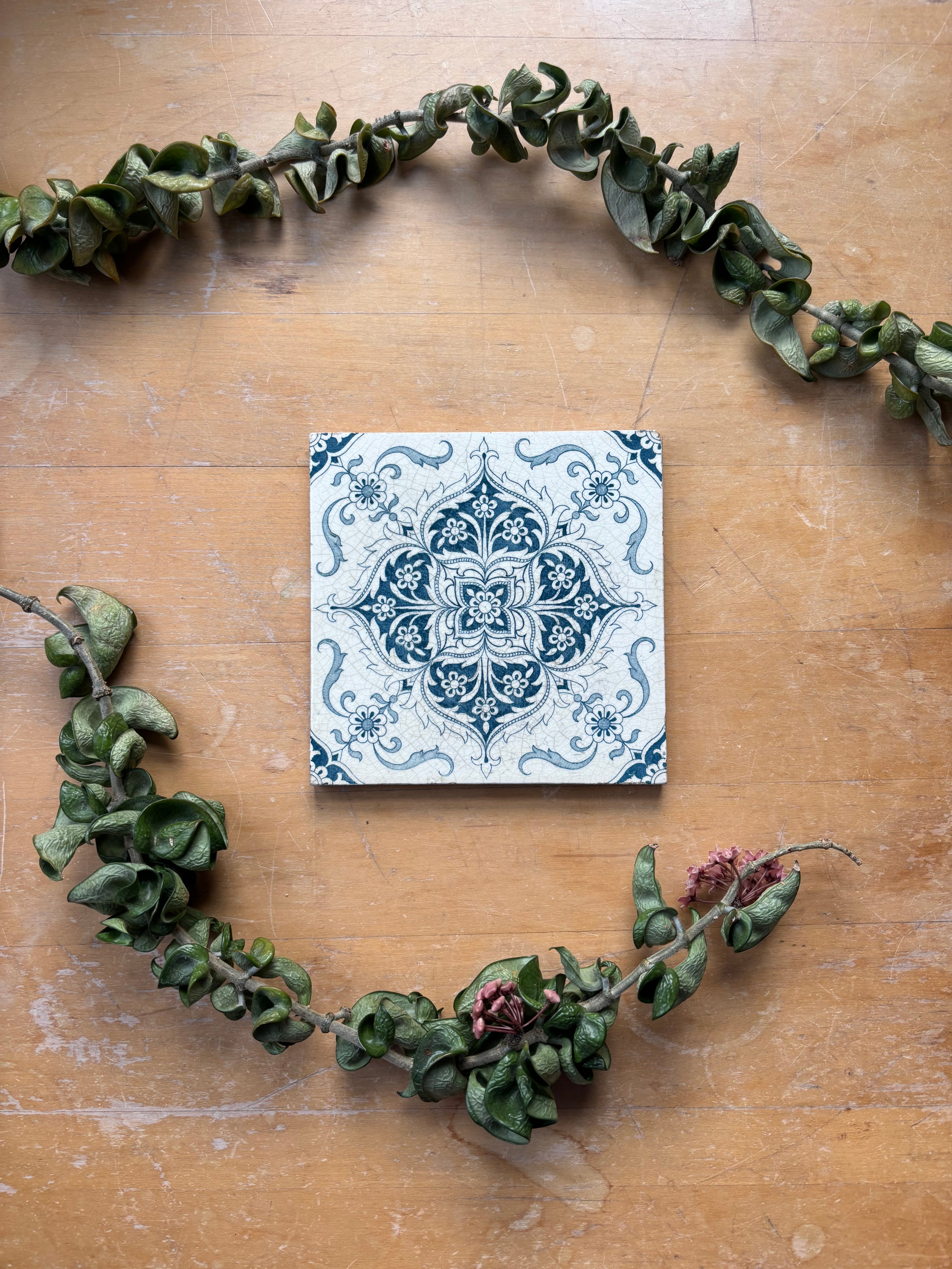 Antique Teal Medallion Tile