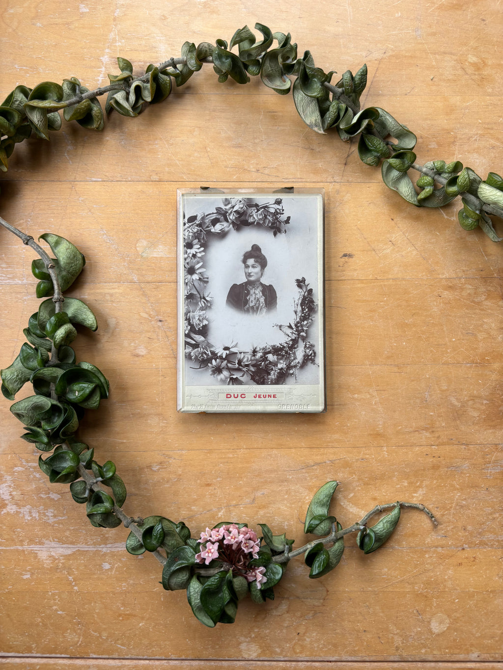 Glass Pinch Frame with Florals and Lady's Portrait
