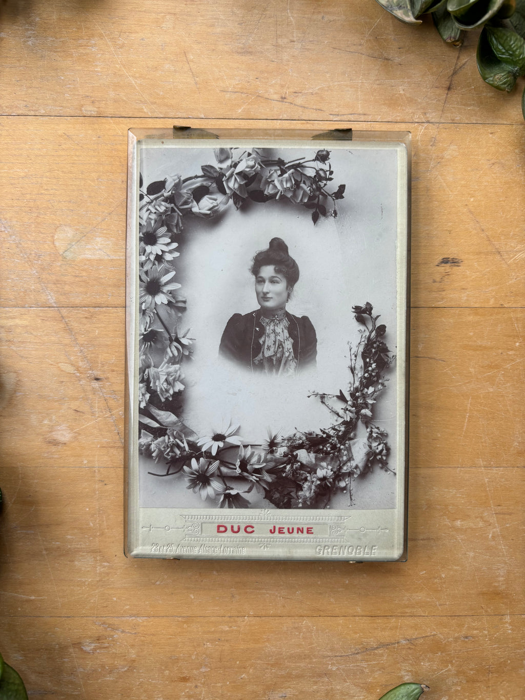 Glass Pinch Frame with Florals and Lady's Portrait