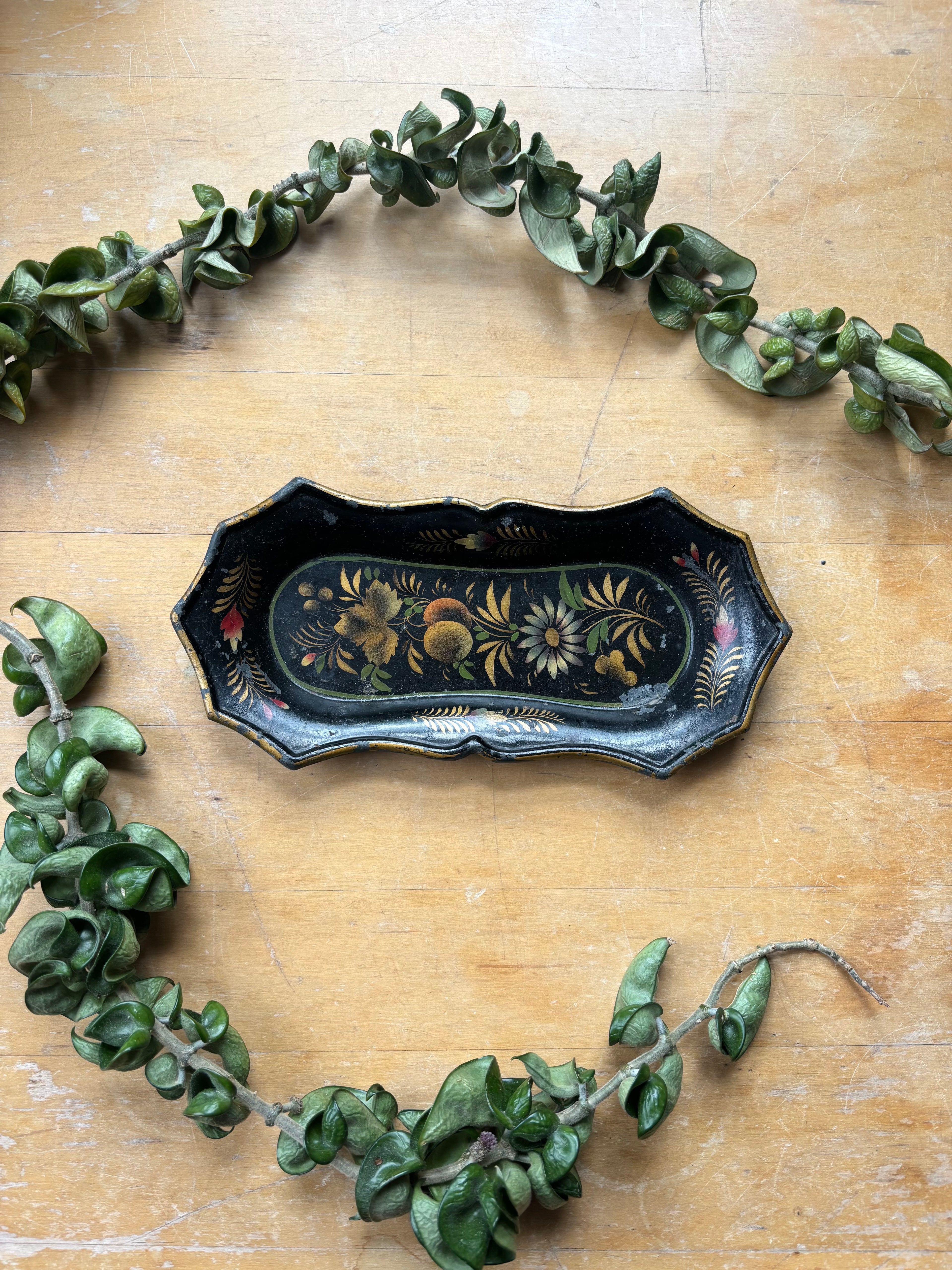 Small Black Towle Tray