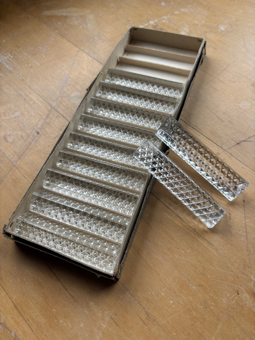 11 West Germany Glass Knife Rests